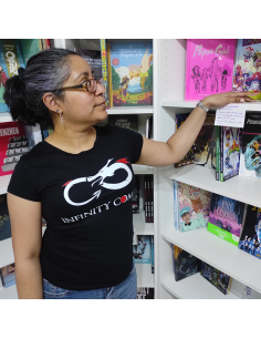 Camiseta Mujer Infinity Comics